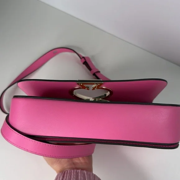 Kate Spade Nicola hot pink leather twistlock medium convertible crossbody - Picture 9 of 17